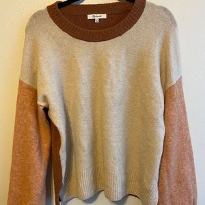 Madewell- Medium- Two Toned Sweater!